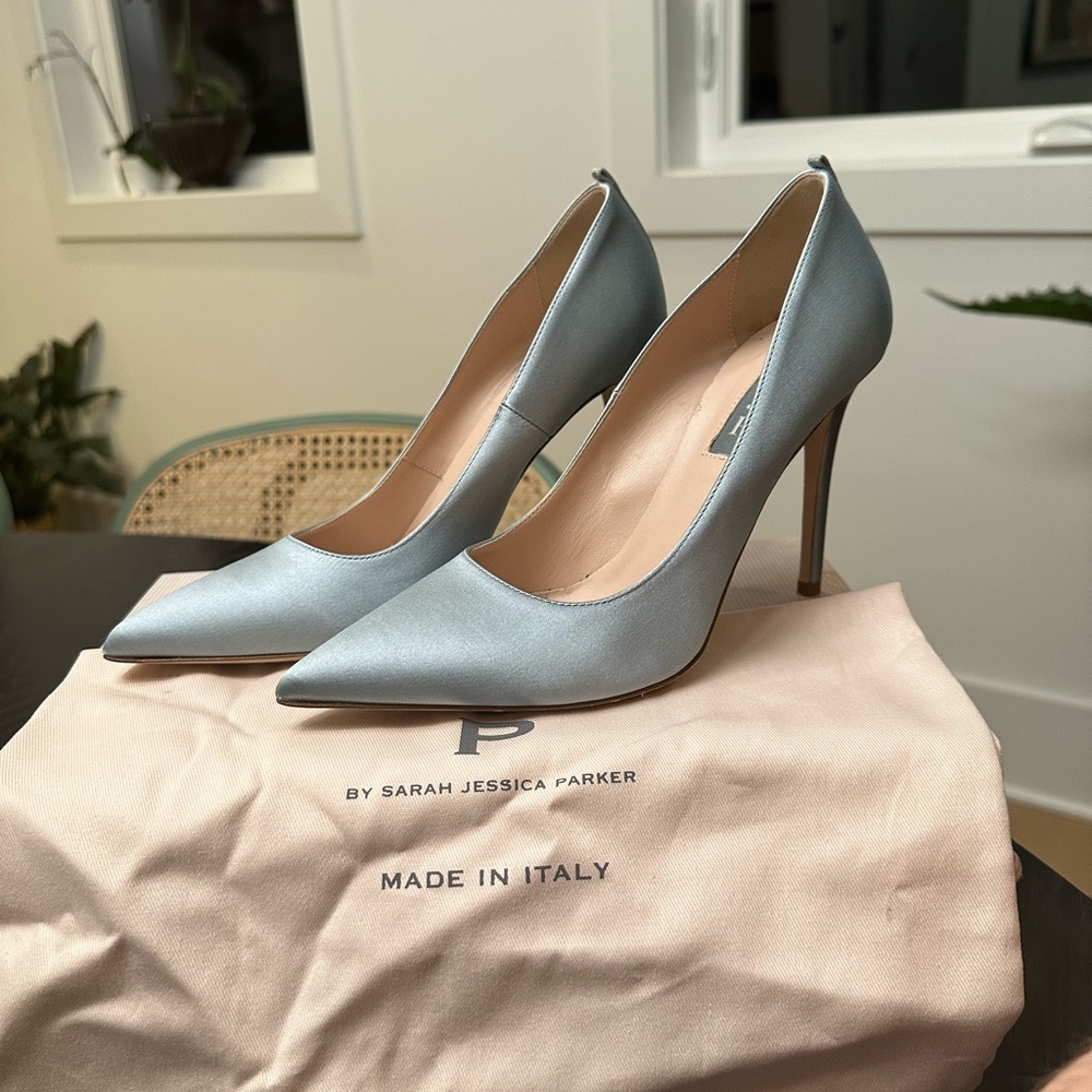 Sarah Jessica Parker Fawn Satin Pump